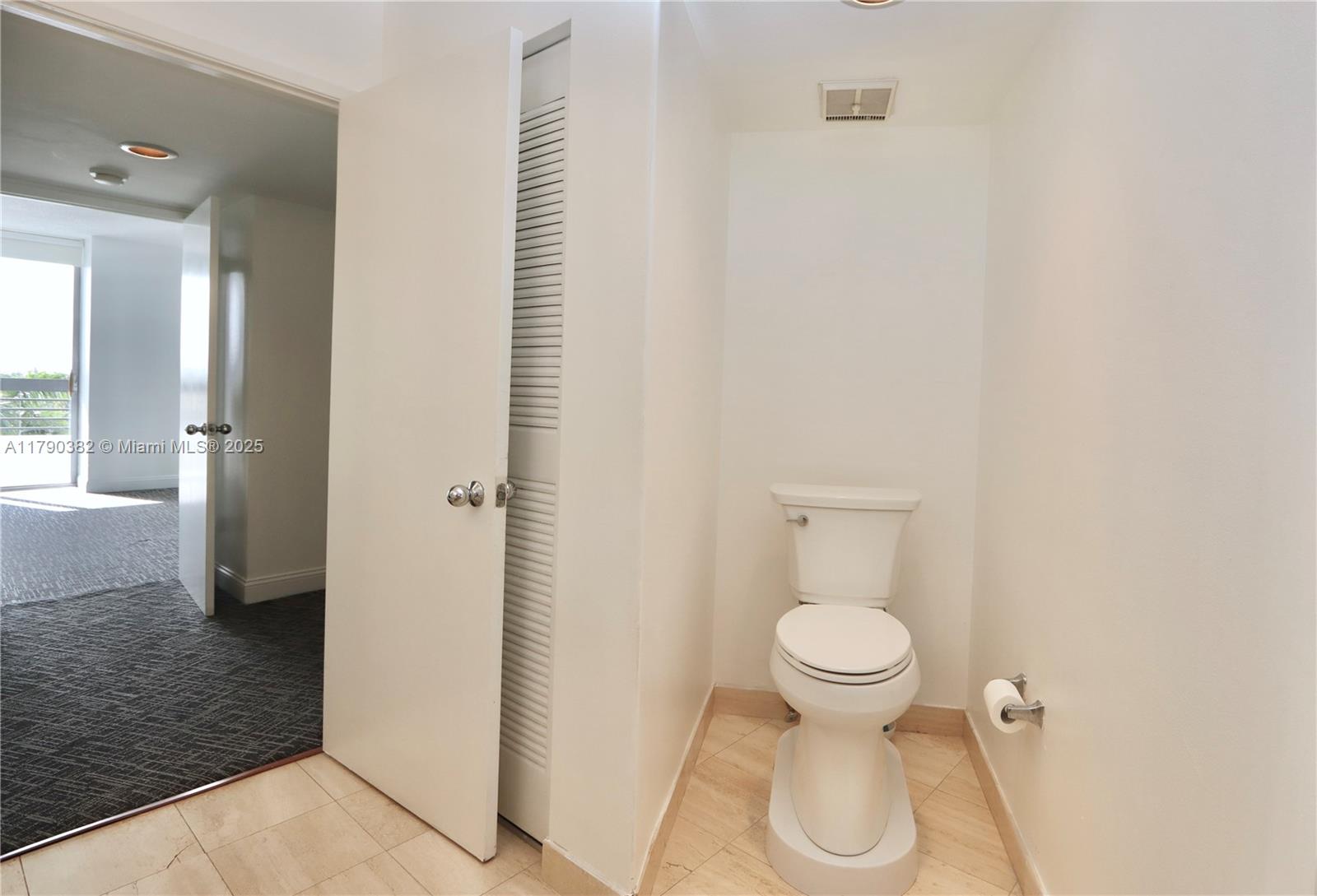 MYSTIC POINTE CONDO NO TW - Residential