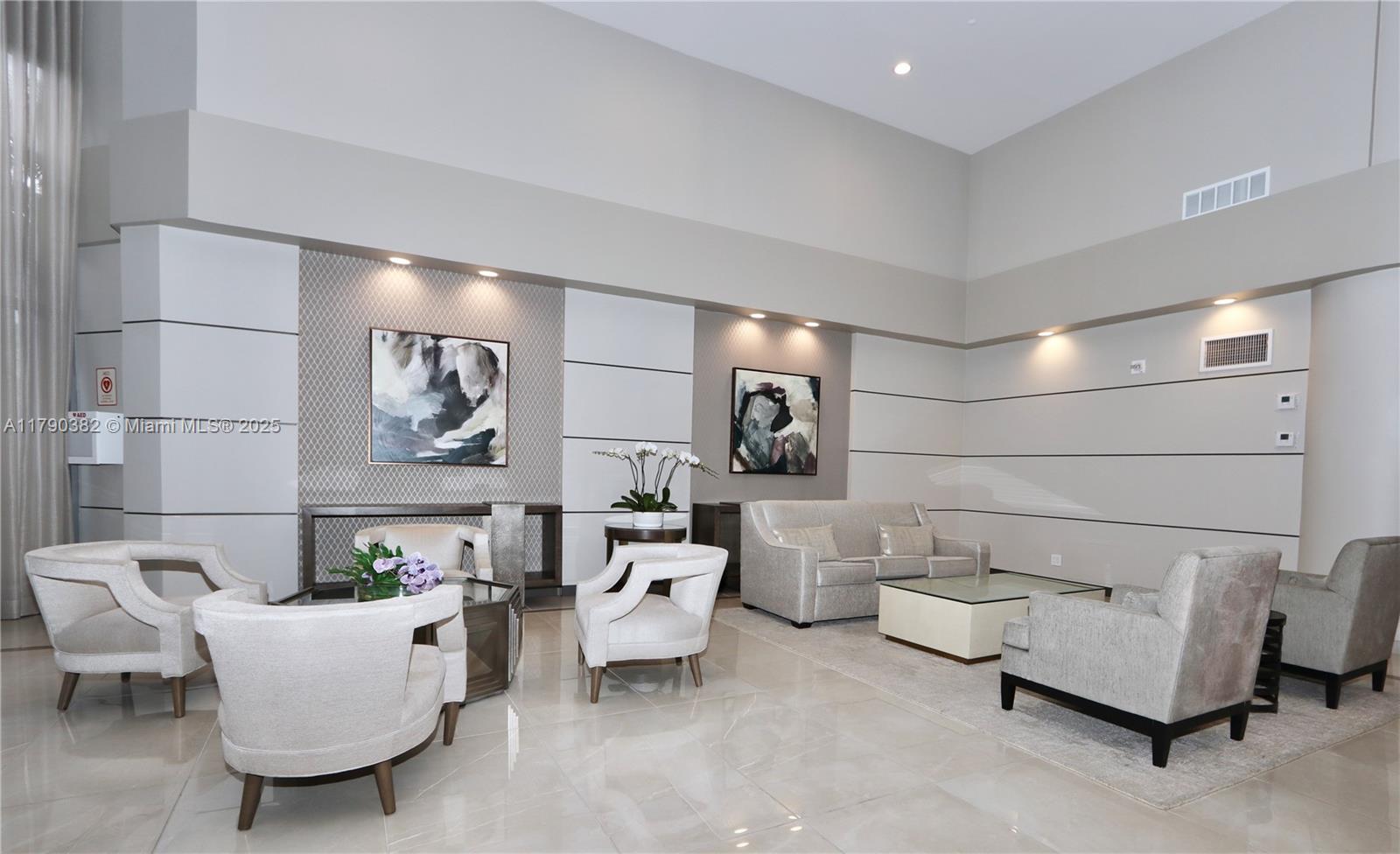 MYSTIC POINTE CONDO NO TW - Residential