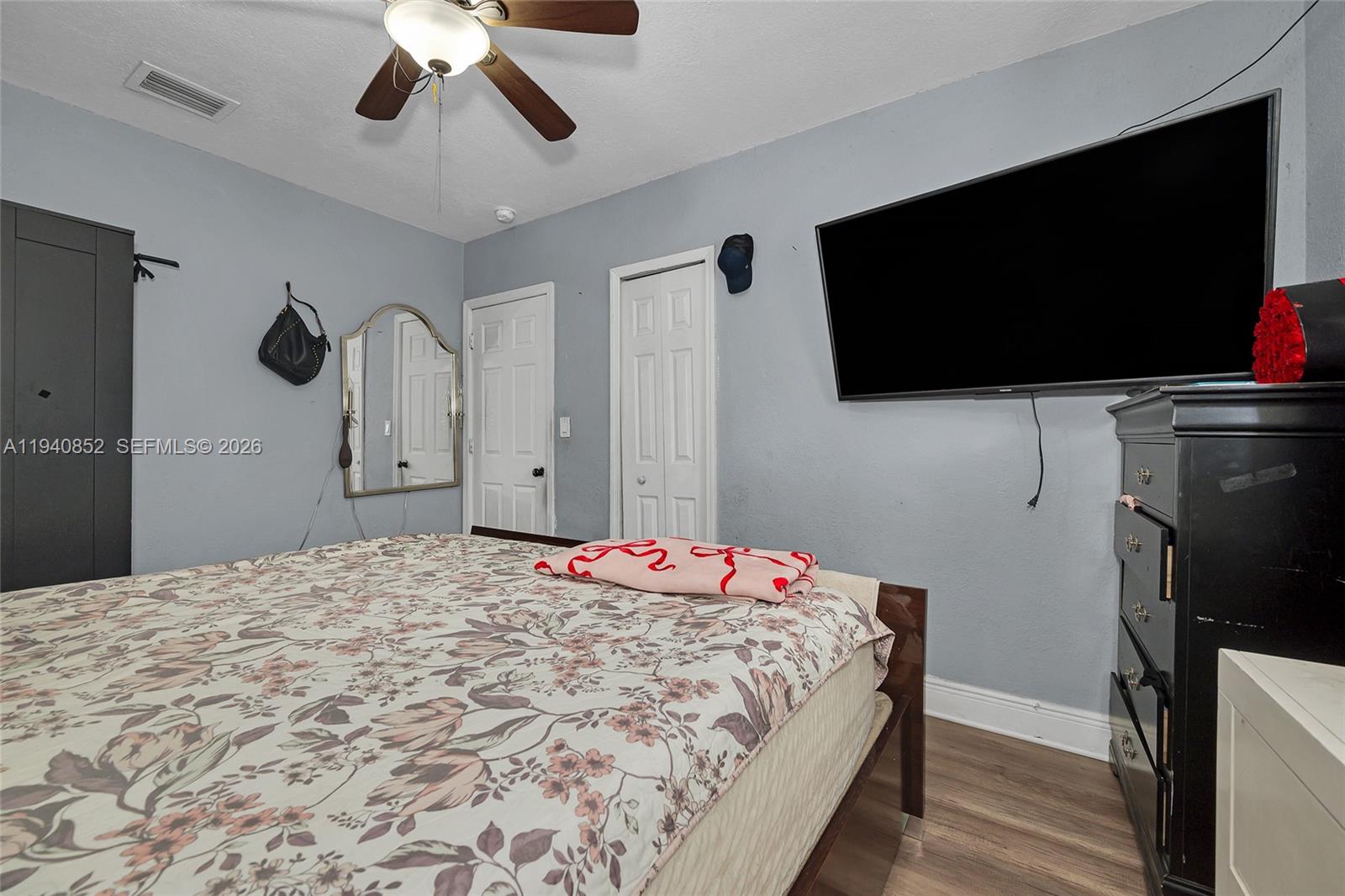 N MIAMI ESTATES - Residential