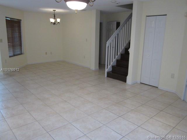 CONTINENTAL HOMES TOWNHOU - Residential Lease