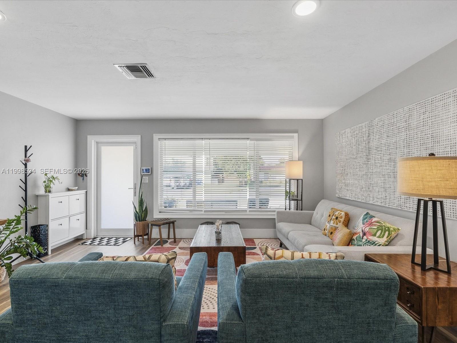 CORAL RIDGE GALT ADD NO 1 - Residential Lease