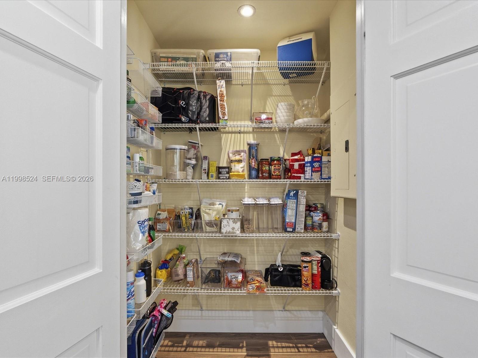 CORAL RIDGE GALT ADD NO 1 - Residential Lease