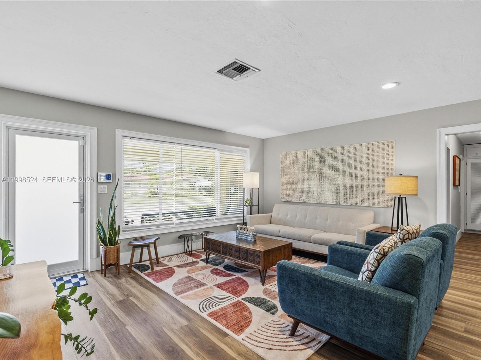 CORAL RIDGE GALT ADD NO 1 - Residential Lease