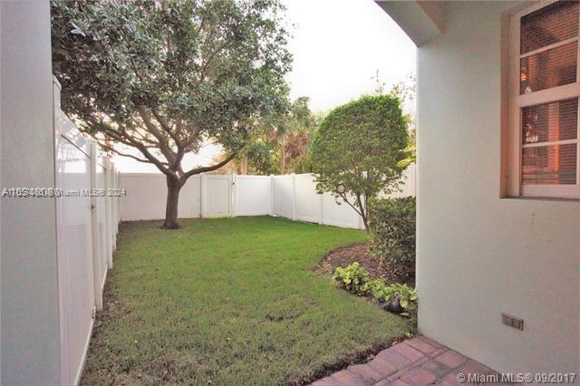 OCEAN RIDGE AT JUNO BEACH - Residential