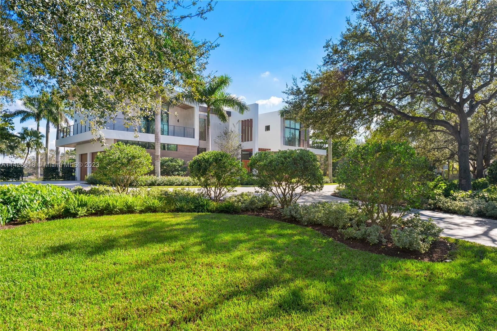 WINDMILL RANCH ESTATES - Residential