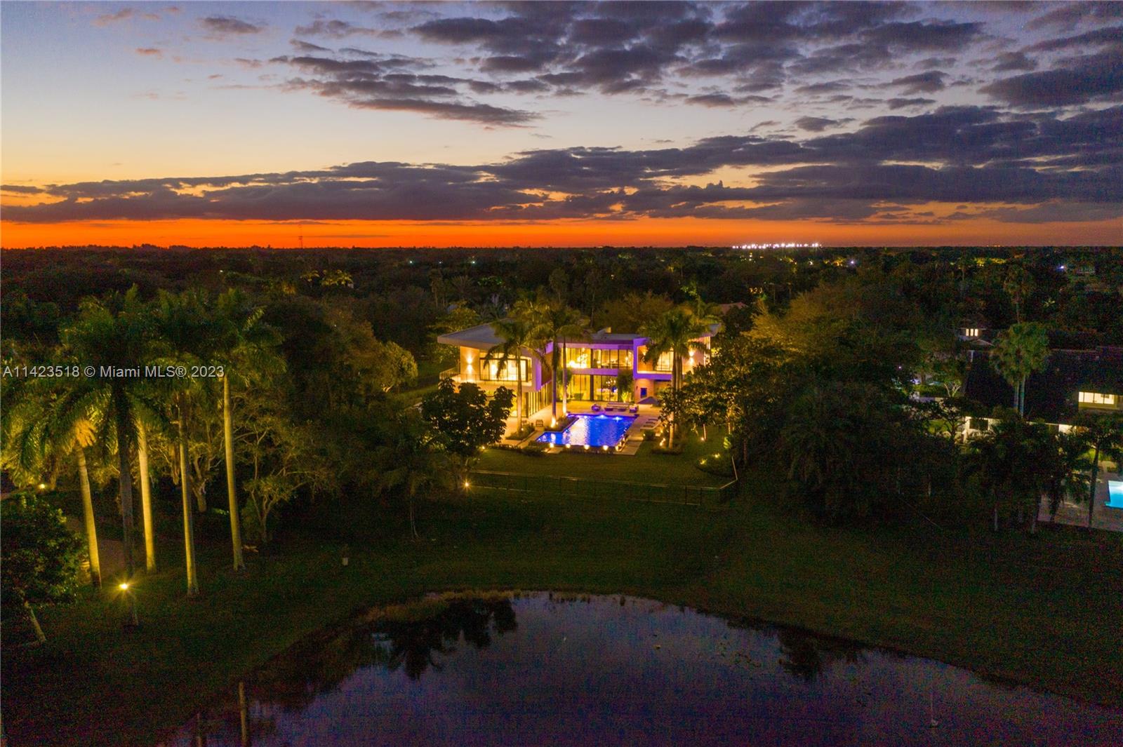 WINDMILL RANCH ESTATES - Residential