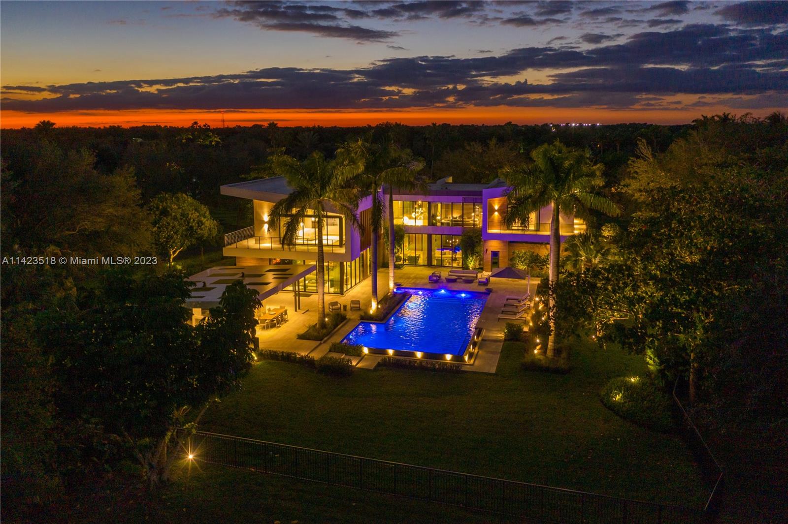 WINDMILL RANCH ESTATES - Residential