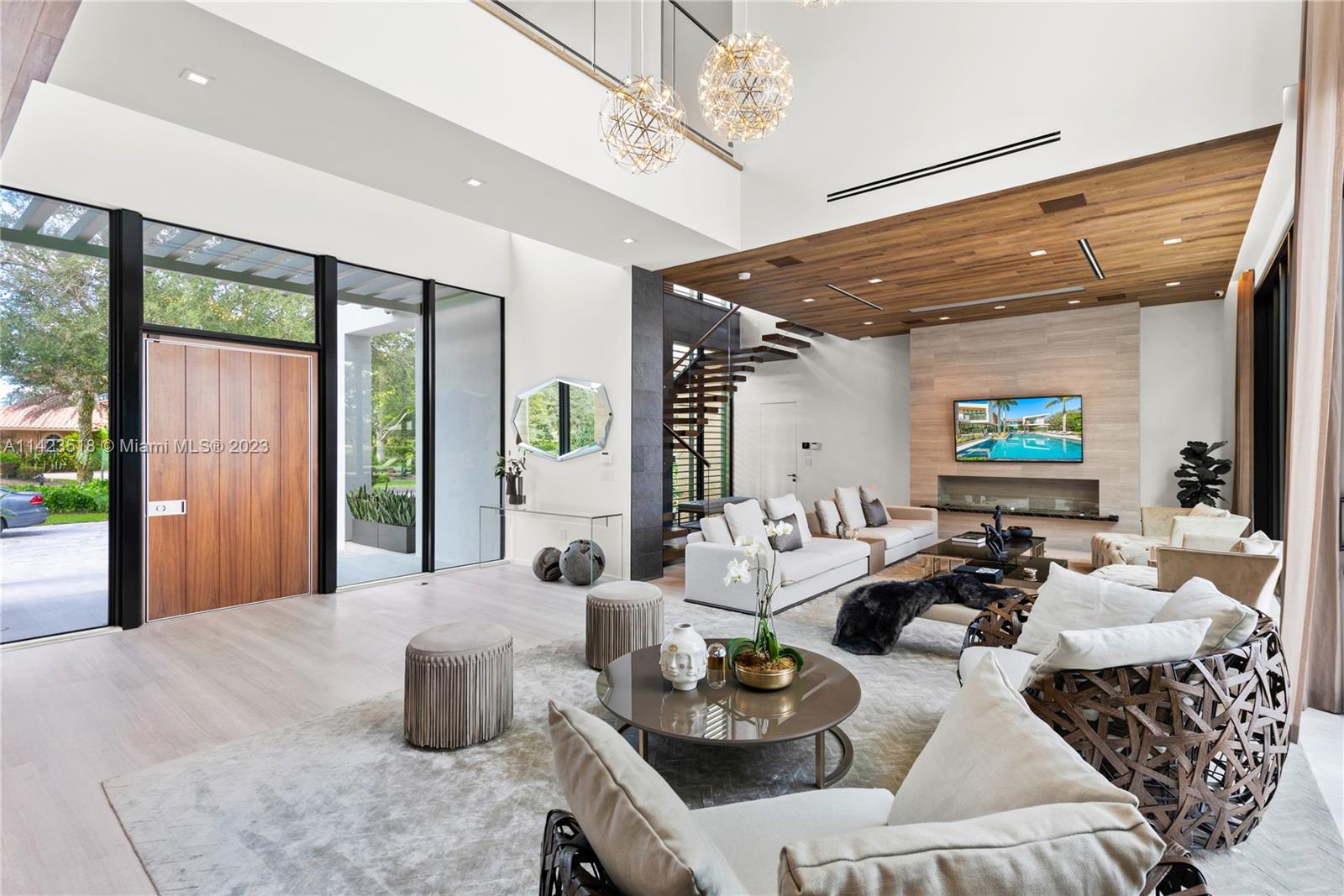 WINDMILL RANCH ESTATES - Residential