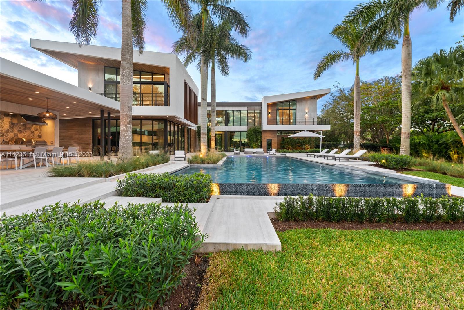 WINDMILL RANCH ESTATES - Residential