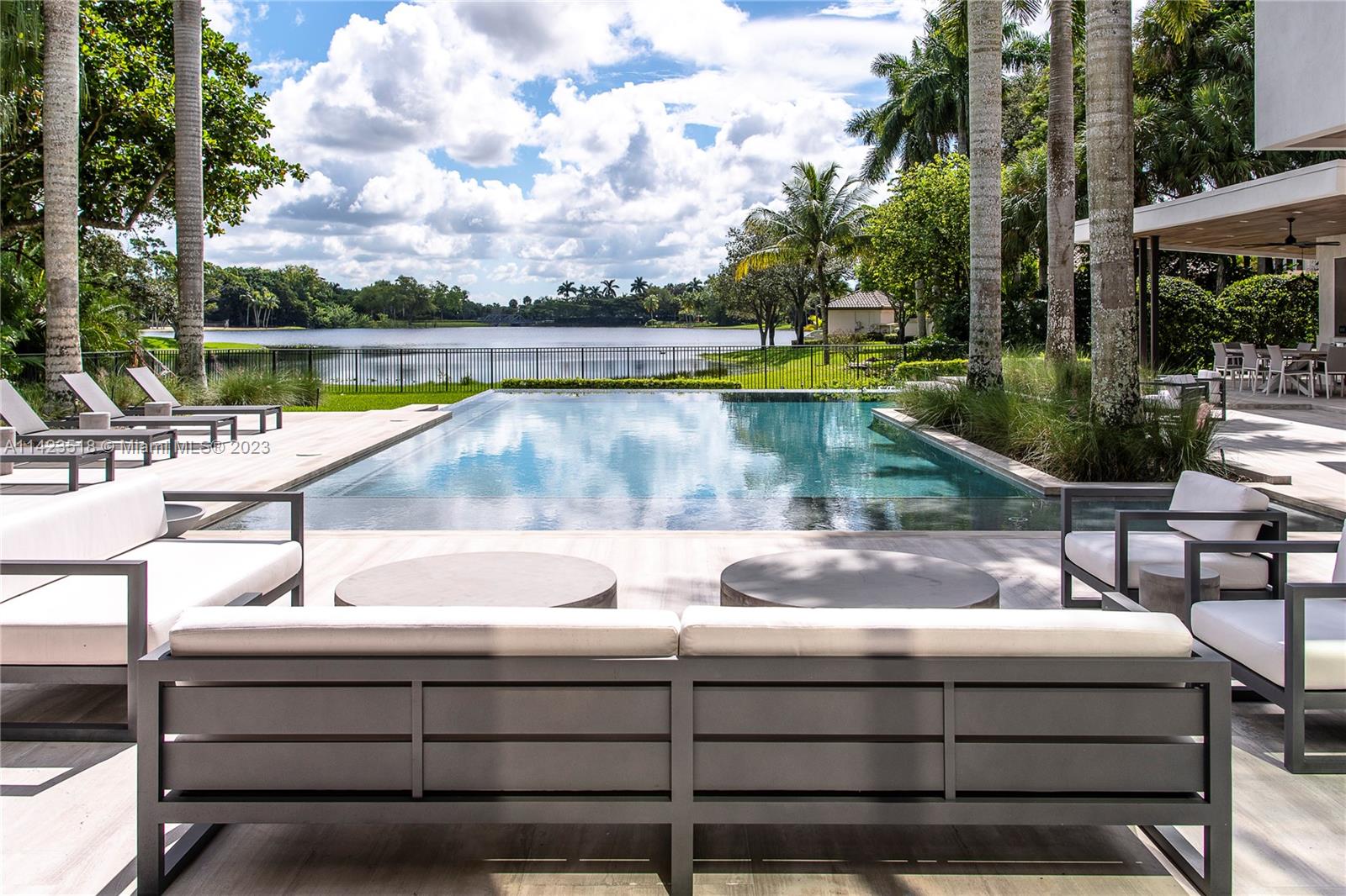 WINDMILL RANCH ESTATES - Residential