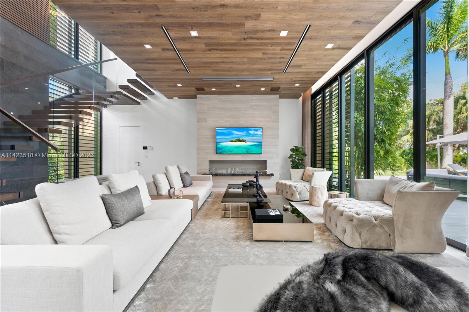 WINDMILL RANCH ESTATES - Residential