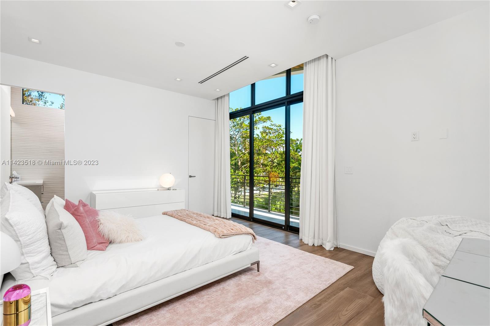 WINDMILL RANCH ESTATES - Residential