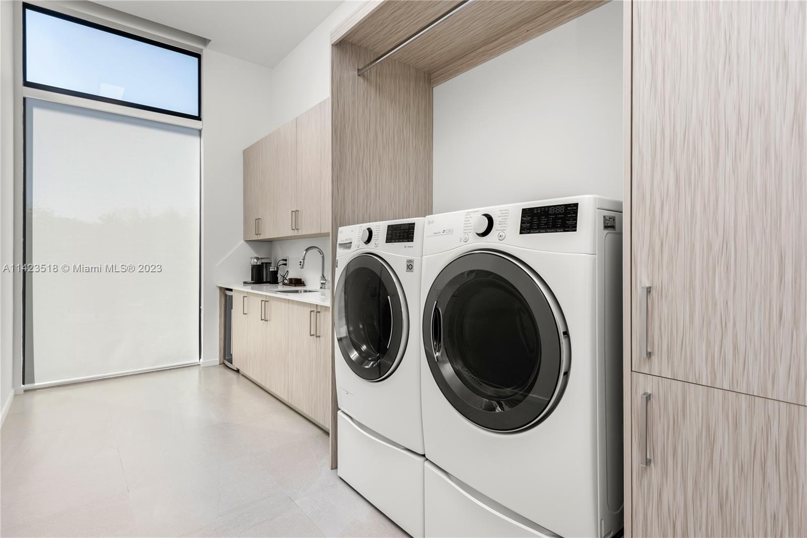 WINDMILL RANCH ESTATES - Residential