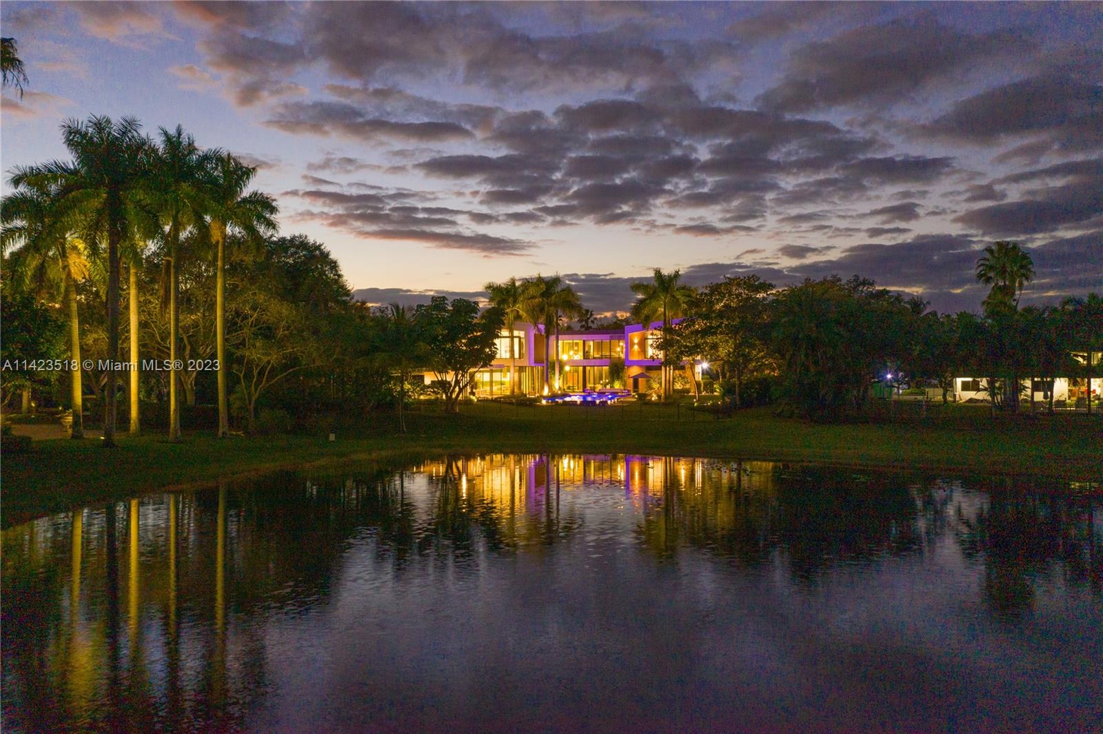 WINDMILL RANCH ESTATES - Residential