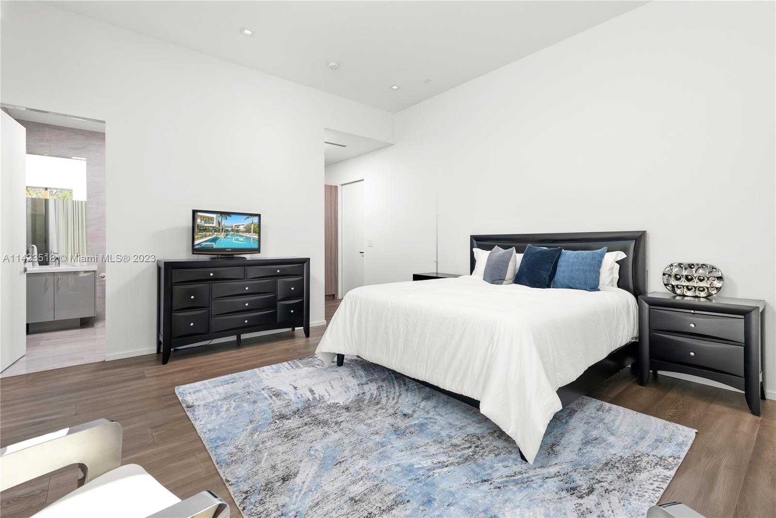 WINDMILL RANCH ESTATES - Residential