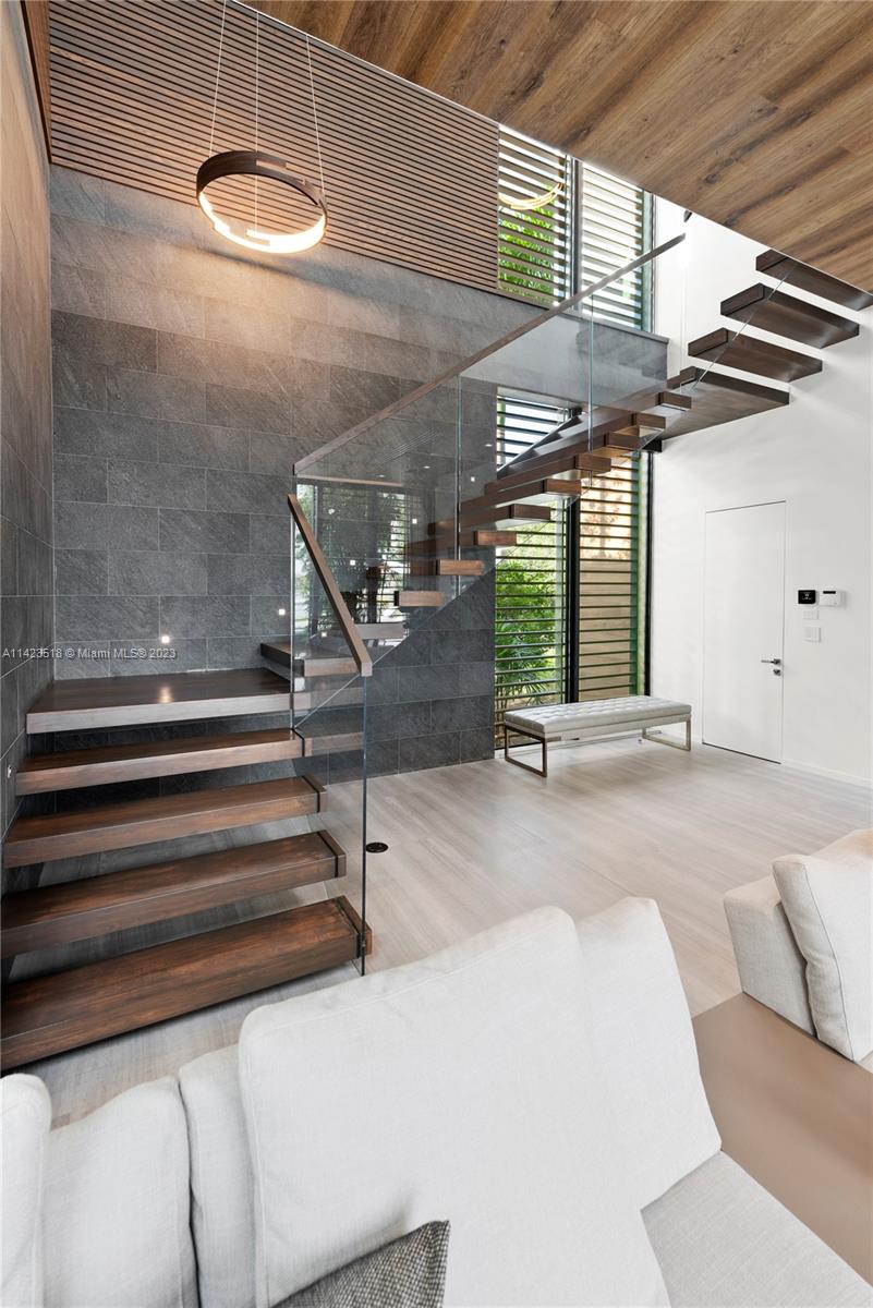 WINDMILL RANCH ESTATES - Residential