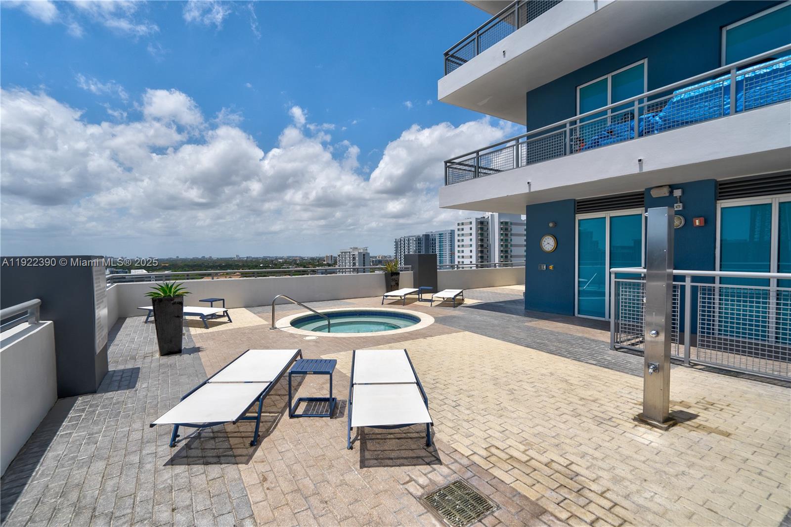 INFINITY AT BRICKELL COND - Residential Lease