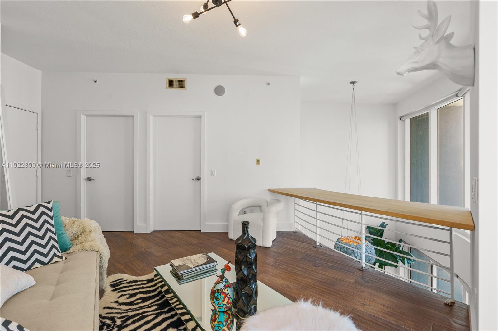 INFINITY AT BRICKELL COND - Residential Lease