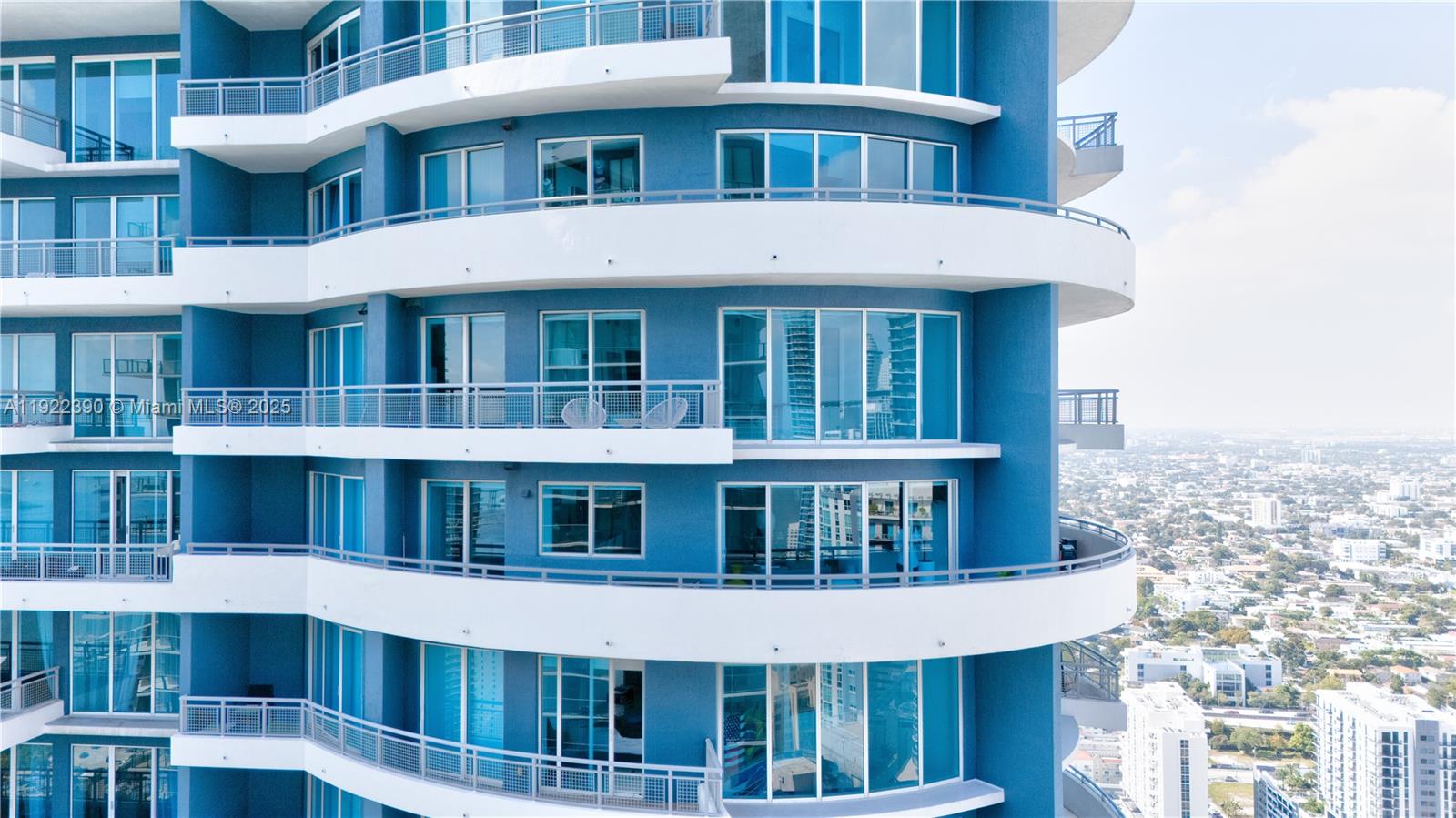 INFINITY AT BRICKELL COND - Residential Lease