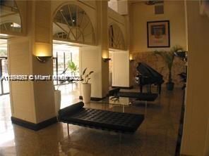 THE PALM BAY YACHT CLUB C - Residential Lease