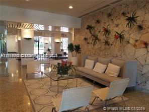 THE PALM BAY YACHT CLUB C - Residential Lease