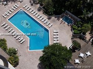 THE PALM BAY YACHT CLUB C - Residential Lease