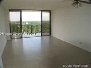 THE PALM BAY YACHT CLUB C - Residential Lease