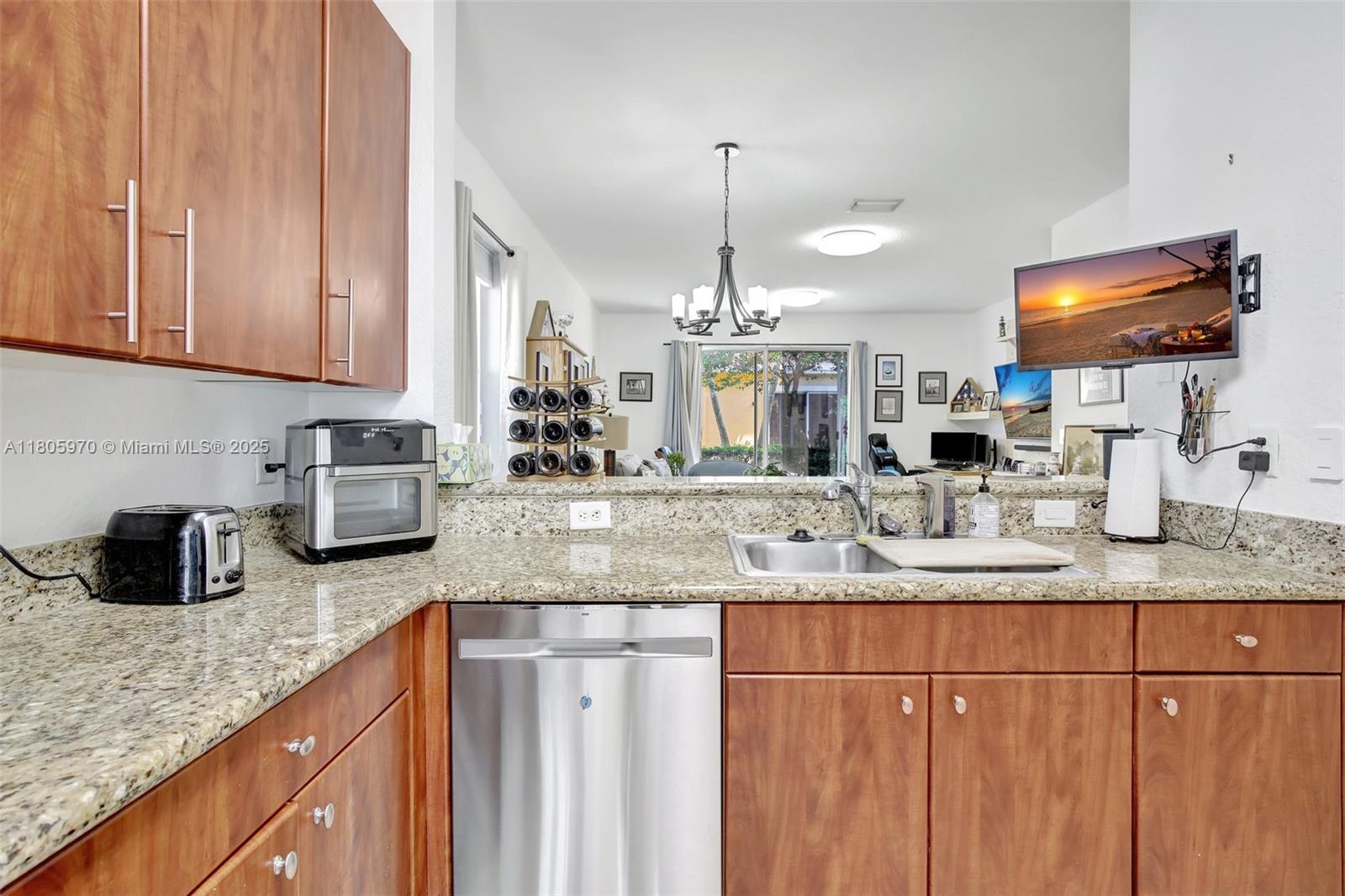 VILLAGE WALK CONDO - Residential