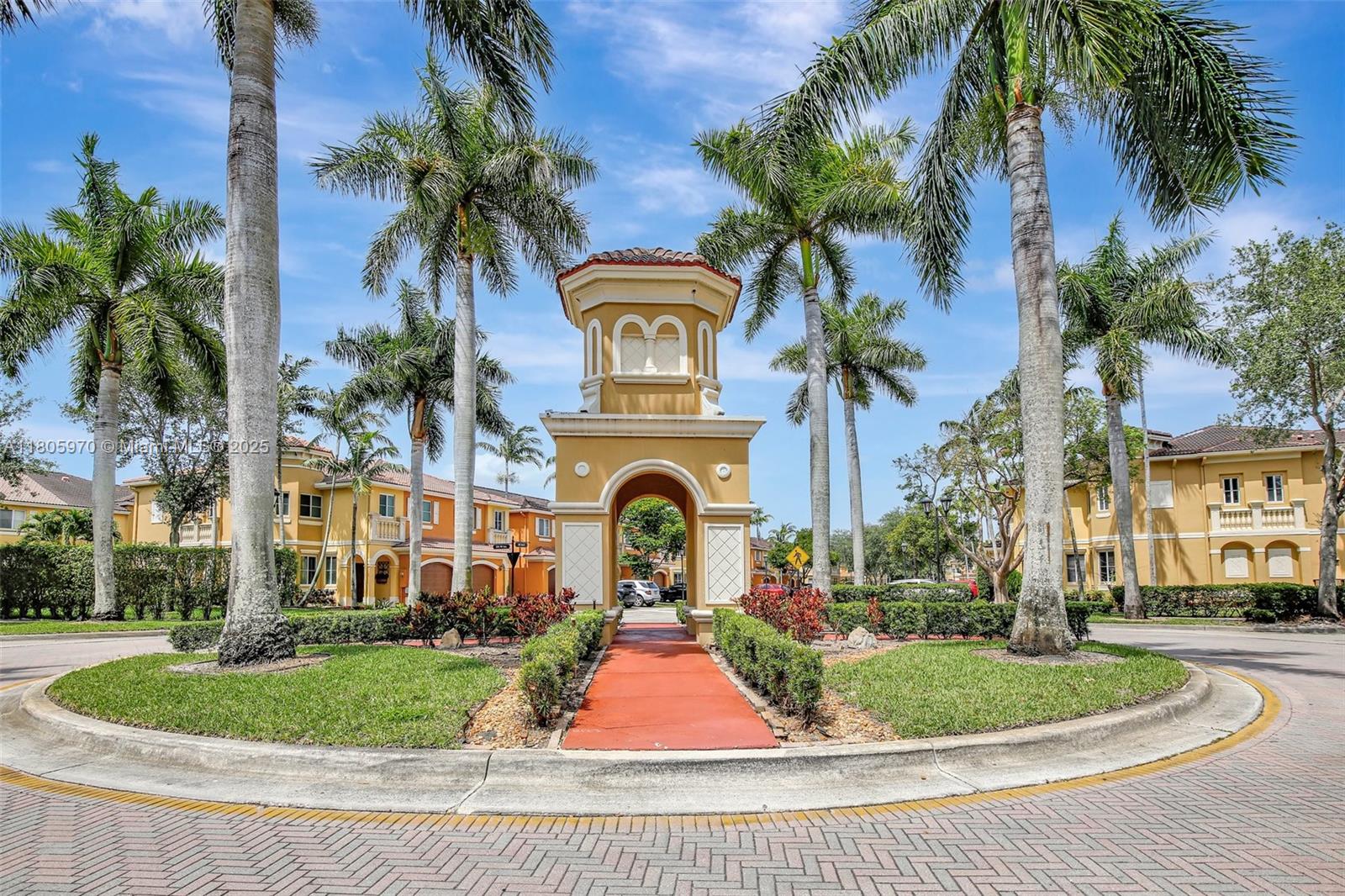 VILLAGE WALK CONDO - Residential