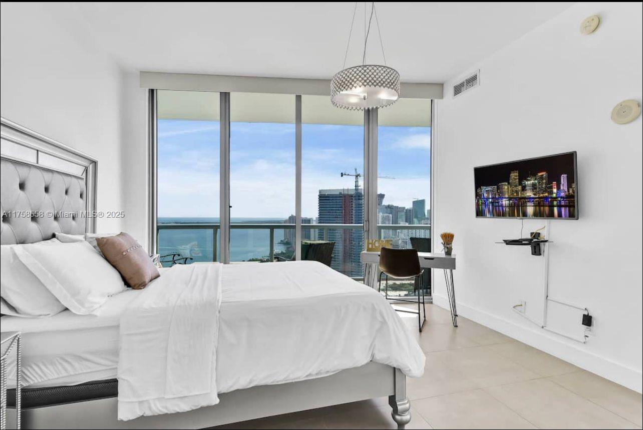 MARINABLUE CONDO - Residential Lease