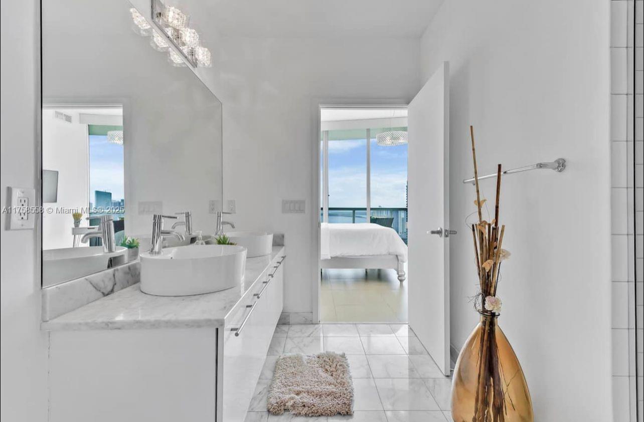 MARINABLUE CONDO - Residential Lease