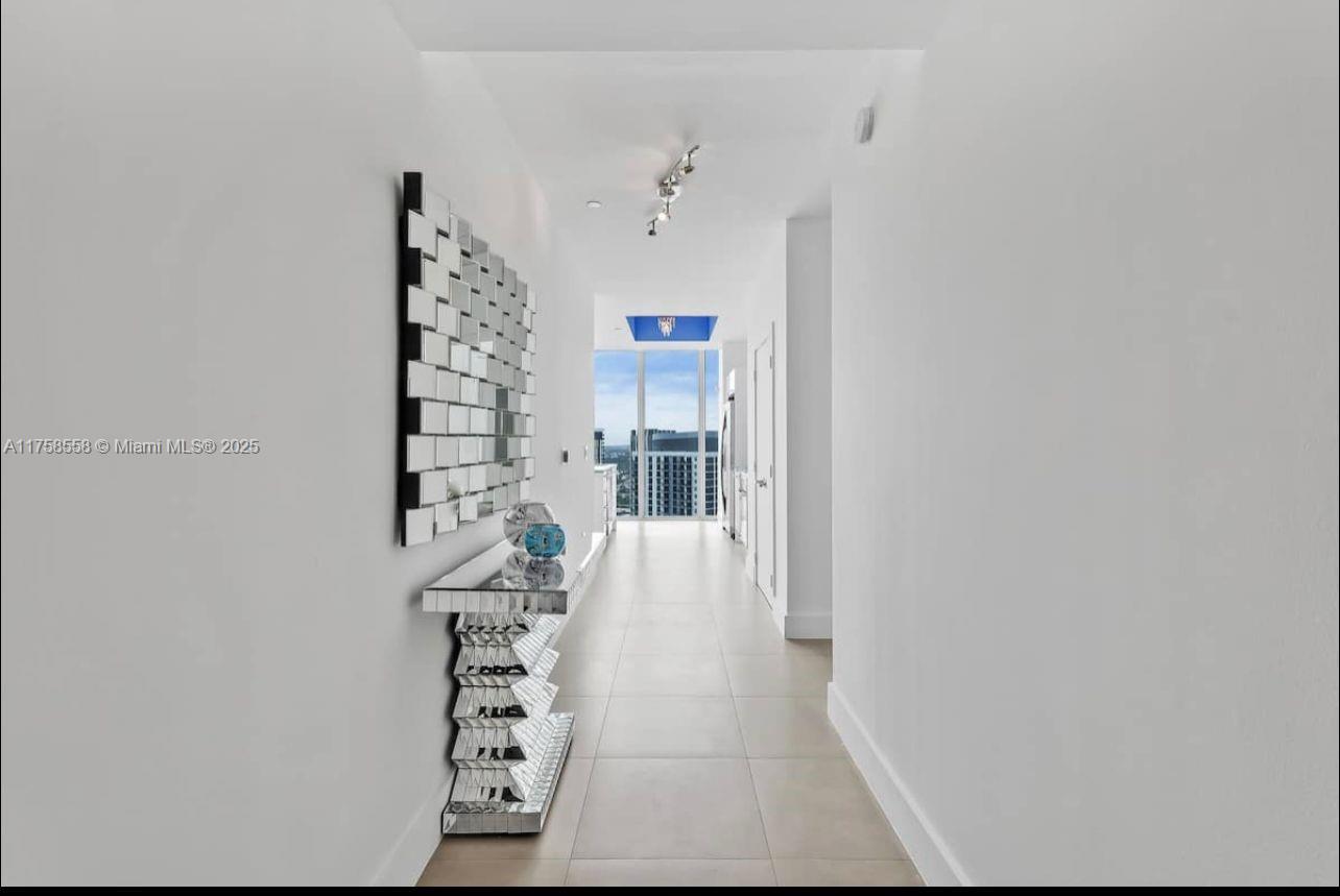 MARINABLUE CONDO - Residential Lease