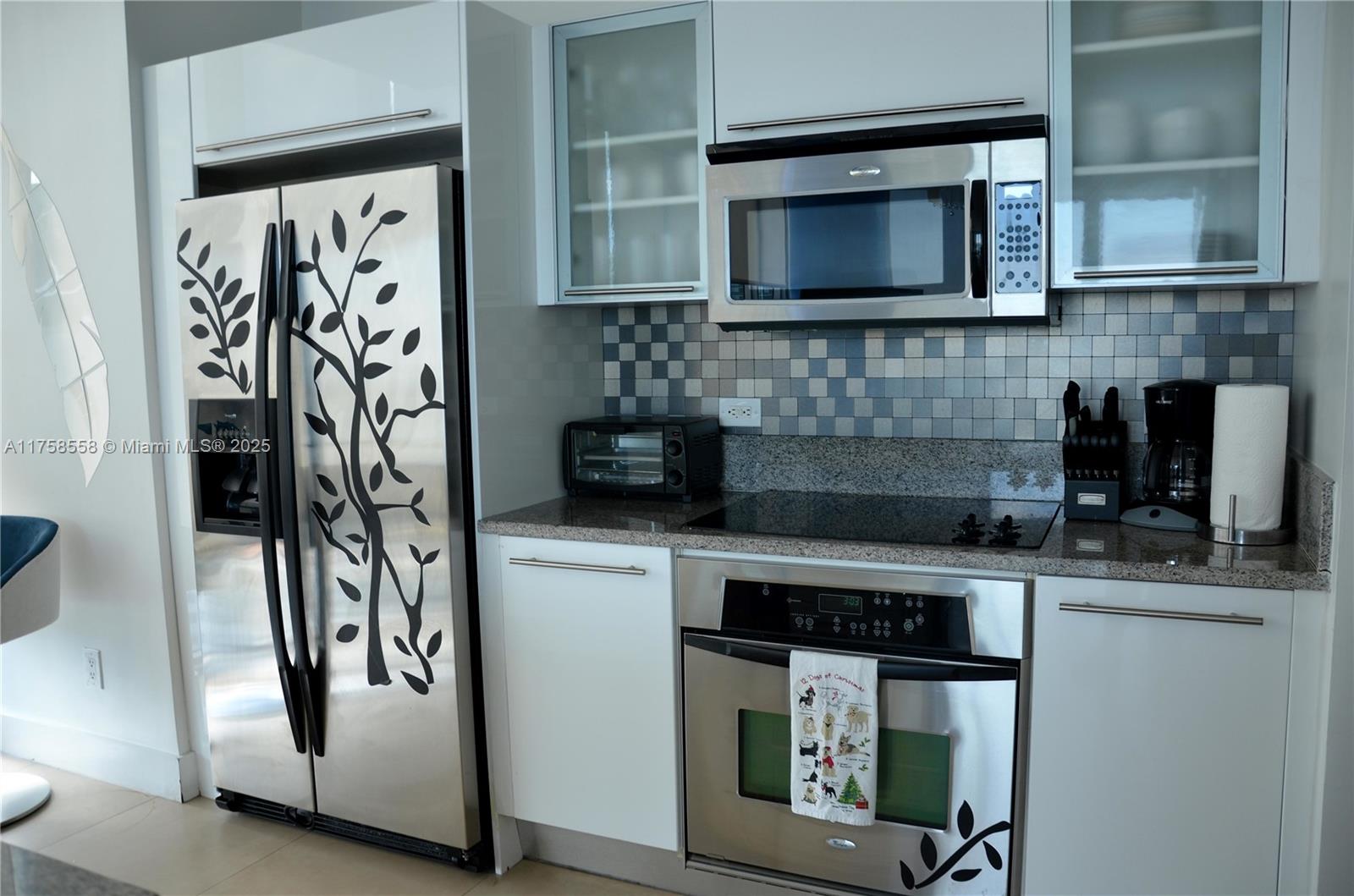 MARINABLUE CONDO - Residential Lease