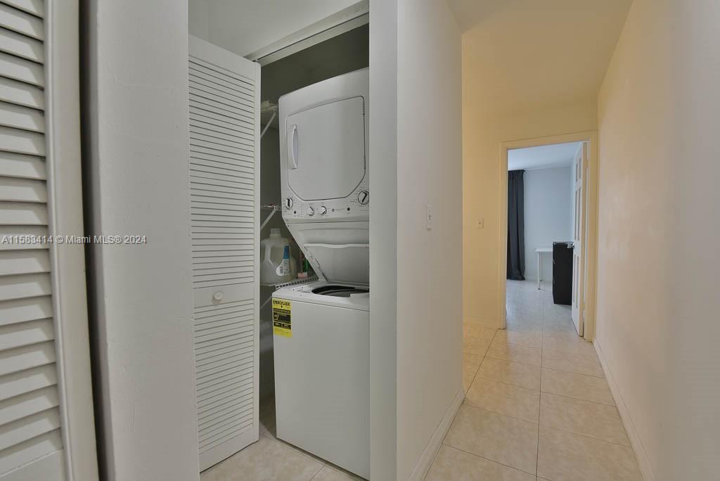 HOMES OF WEST FLAGLER EST - Residential Lease