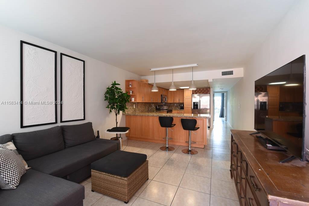 HOMES OF WEST FLAGLER EST - Residential Lease