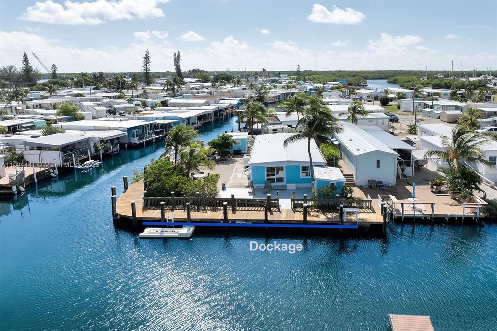 Photo of 1361 Overseas Hwy, D3 Hwy, Marathon, FL 33050 (MLS # A11904441)