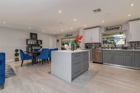 1361 NE 118th St Miami FL 33161