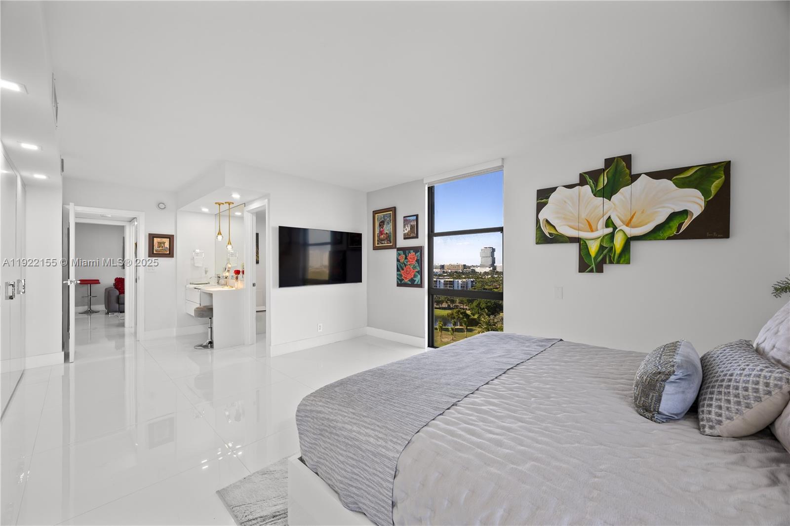 CORONADO CONDO- TOWER III - Residential