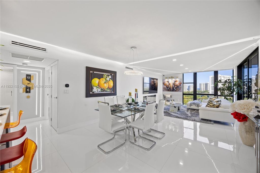 Photo of 20379 W Country Club Dr #1533, Aventura, FL 33180 (MLS # A11922155)