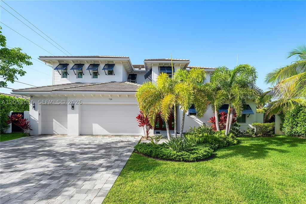 Photo of 728 Malaga Dr, Boca Raton, FL 33432 (MLS # A12053086)