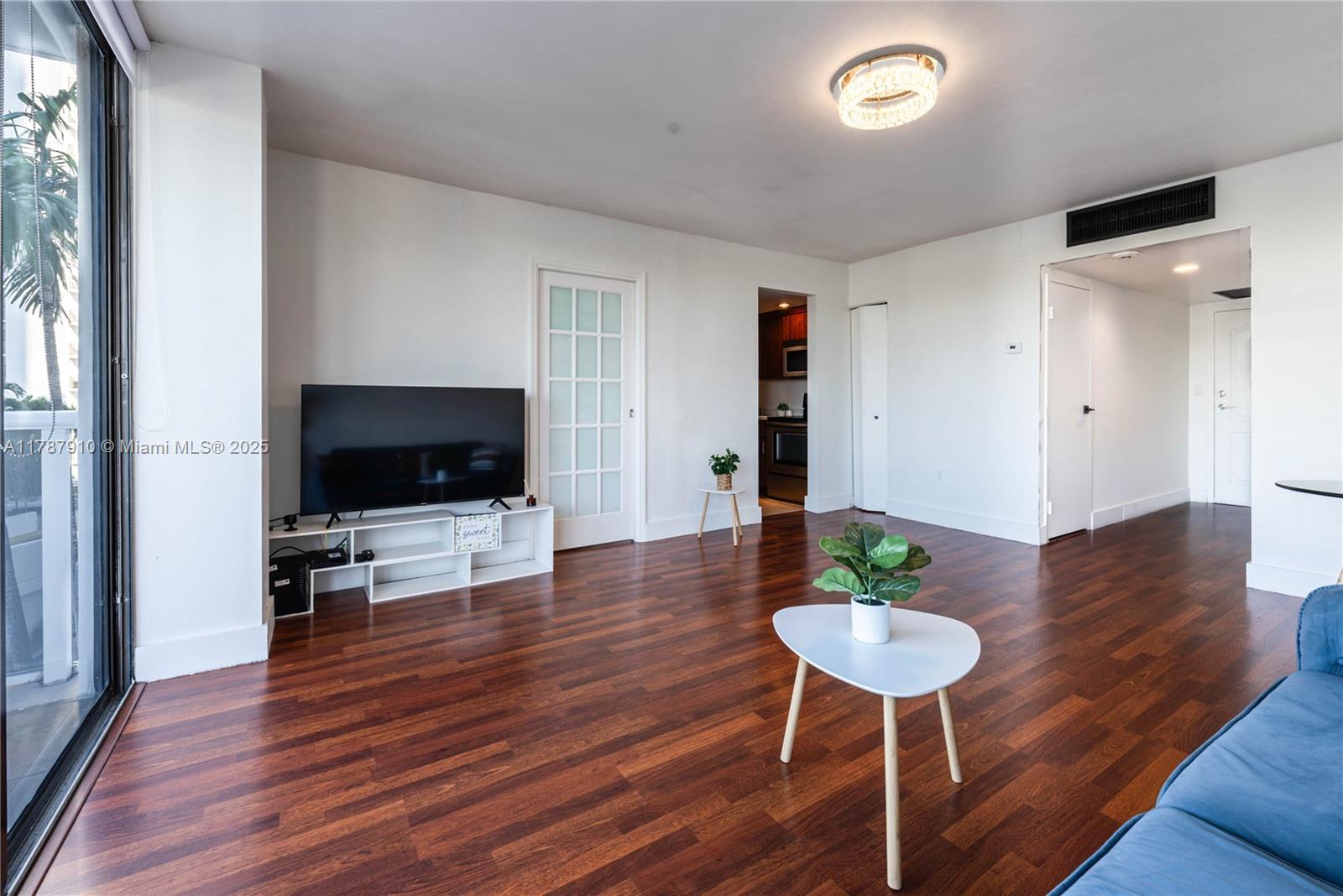 Rental Property at 3675 N Country Club Dr 201, Aventura, Miami-Dade County, Florida - Bedrooms: 2 
Bathrooms: 2  - $2,400 MO.