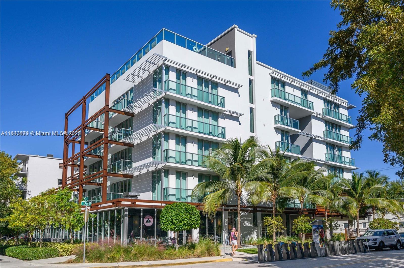 1215 West Ave 303