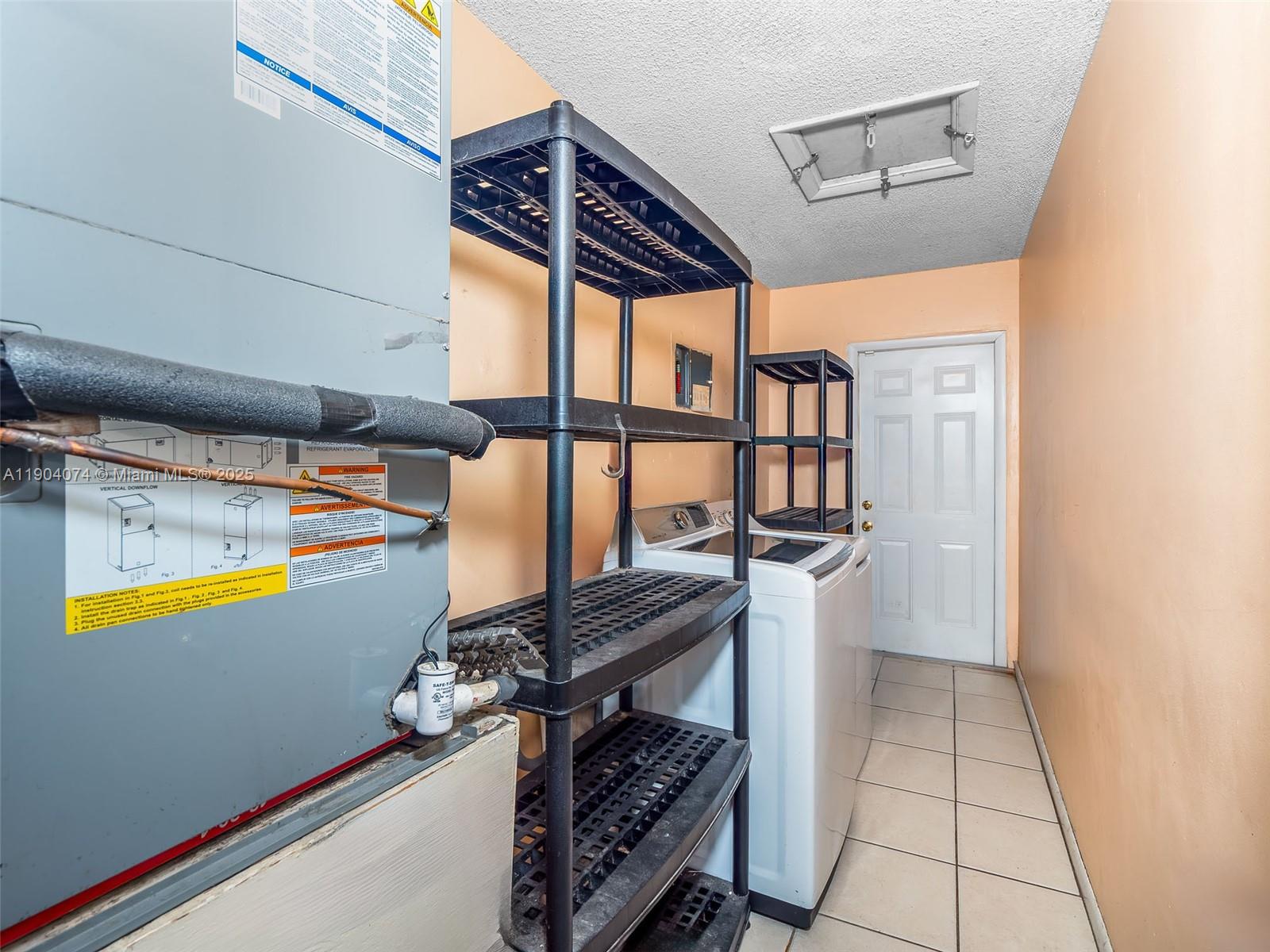 PALM GARDEN PARK - Residential Income