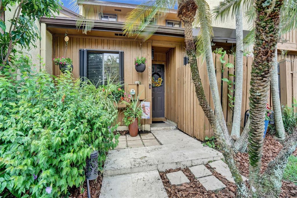 Photo of 4172 S Pine Island Rd, Davie, FL 33328 (MLS # A11845933)