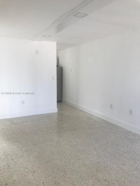 82 NW 27th St 3