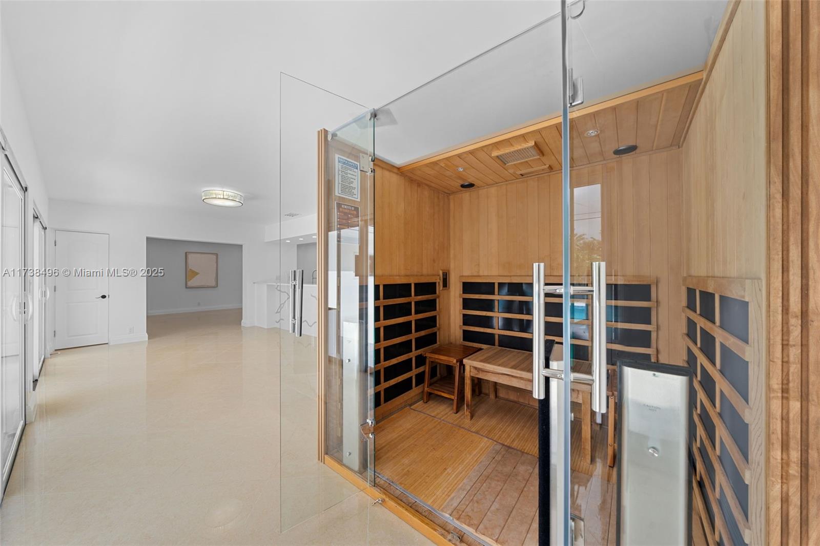 HOLLYWOOD LAKES SECTION - Residential