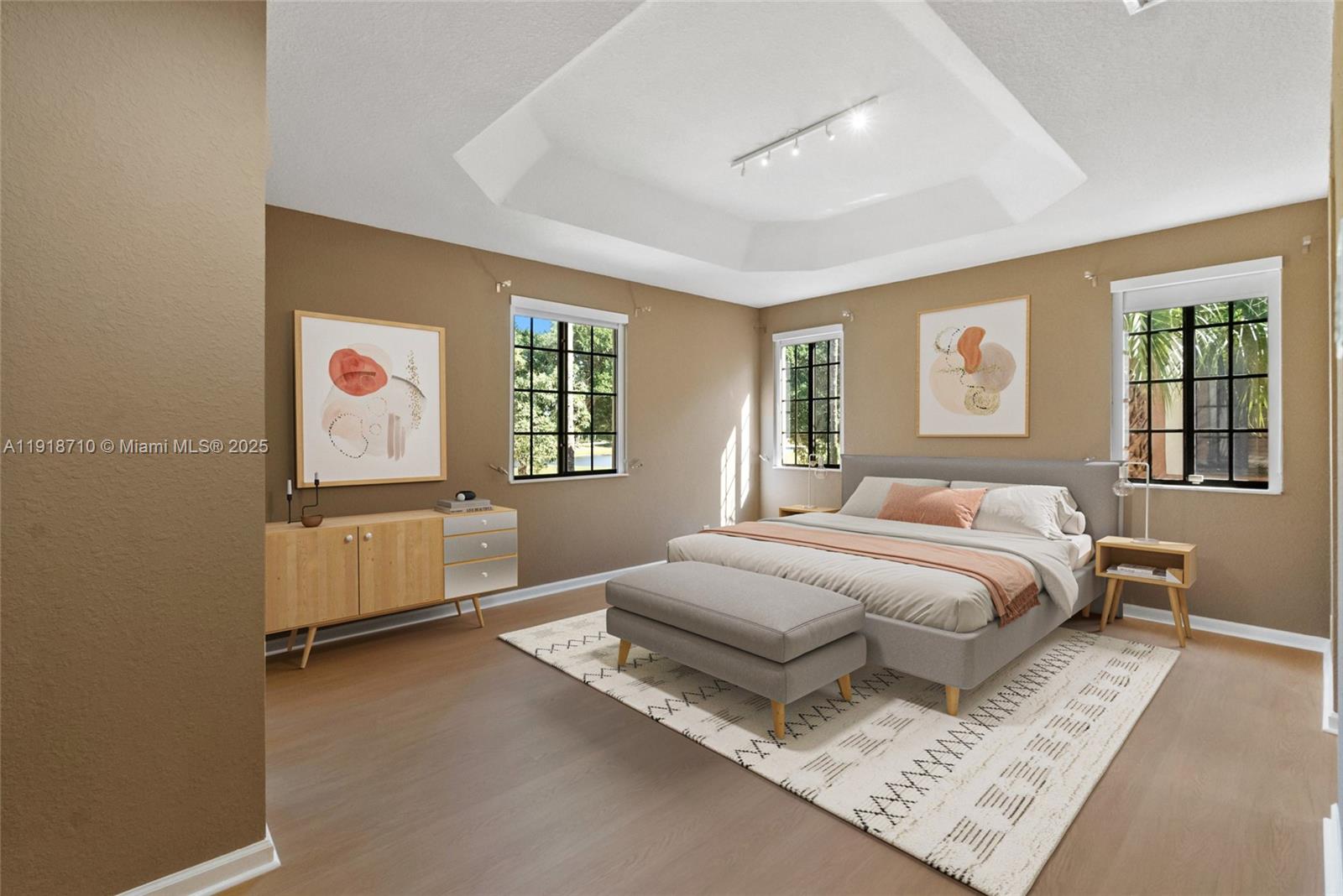 COURTSIDE AT WESTON HILLS - Residential Lease