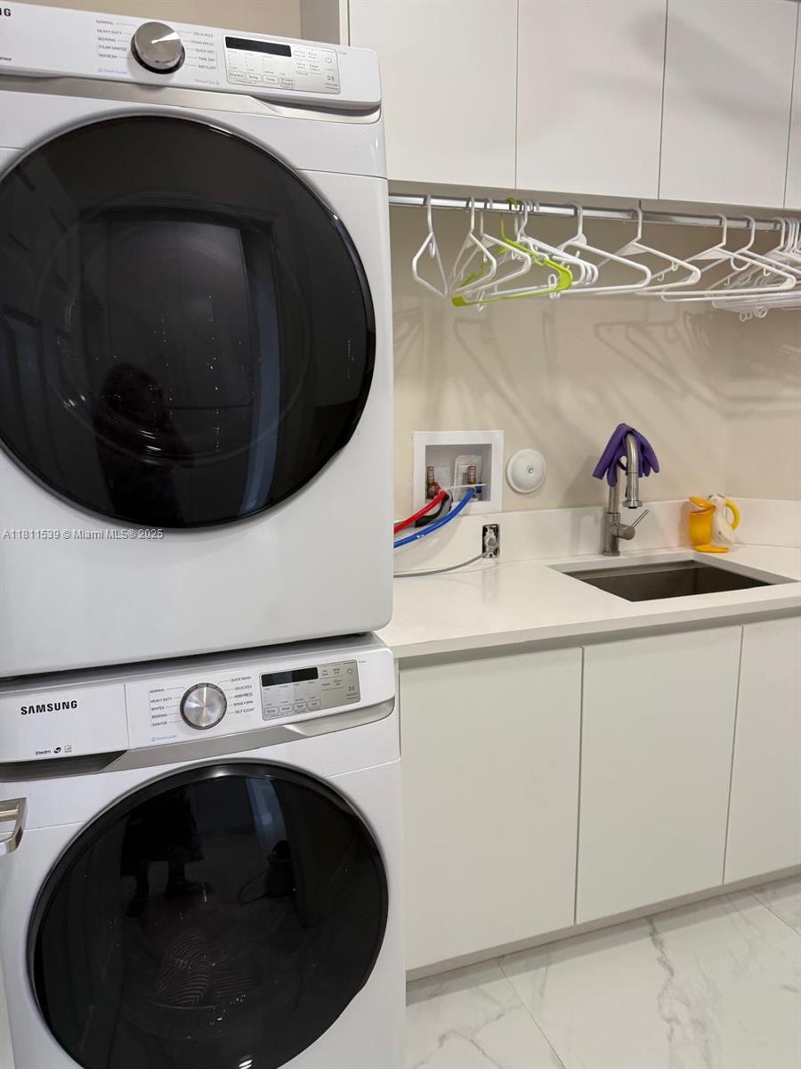 Sector 6 East - Residential