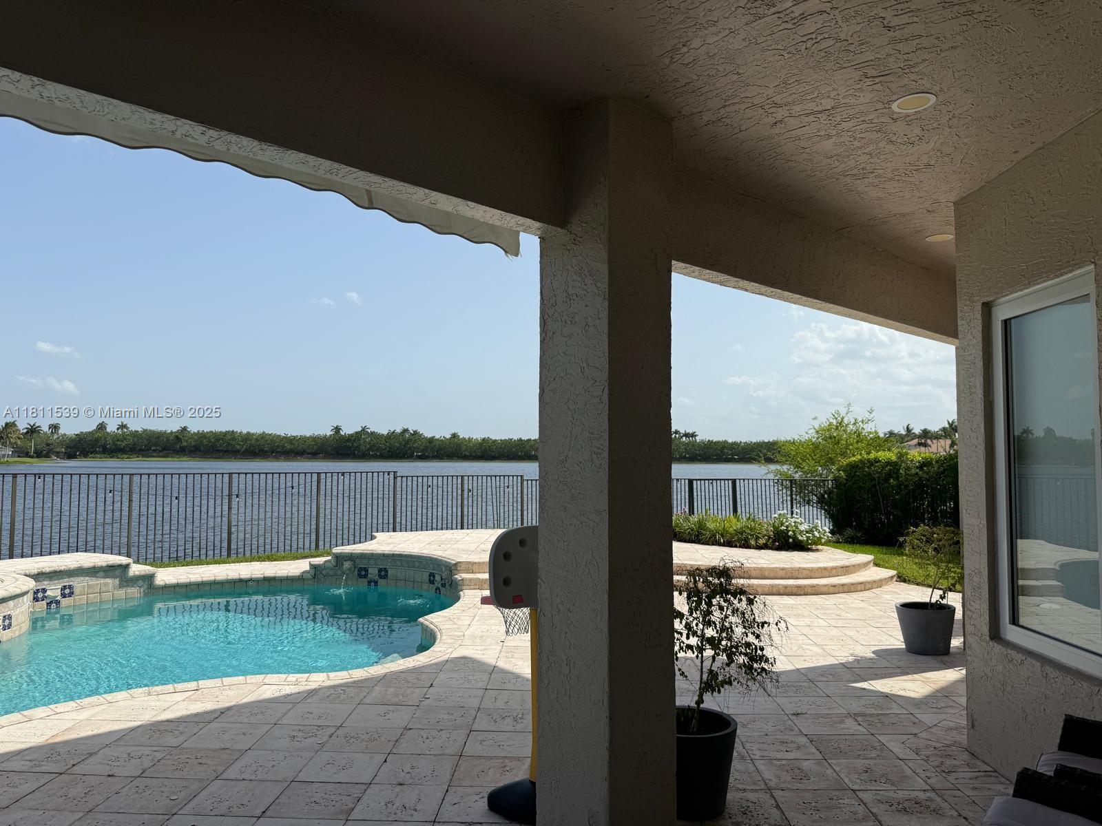 1418 Lantana Dr Lantana Dr