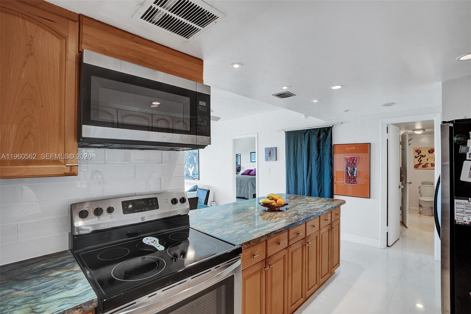 JOCKEY CLUB CONDO UNIT II - Residential Lease